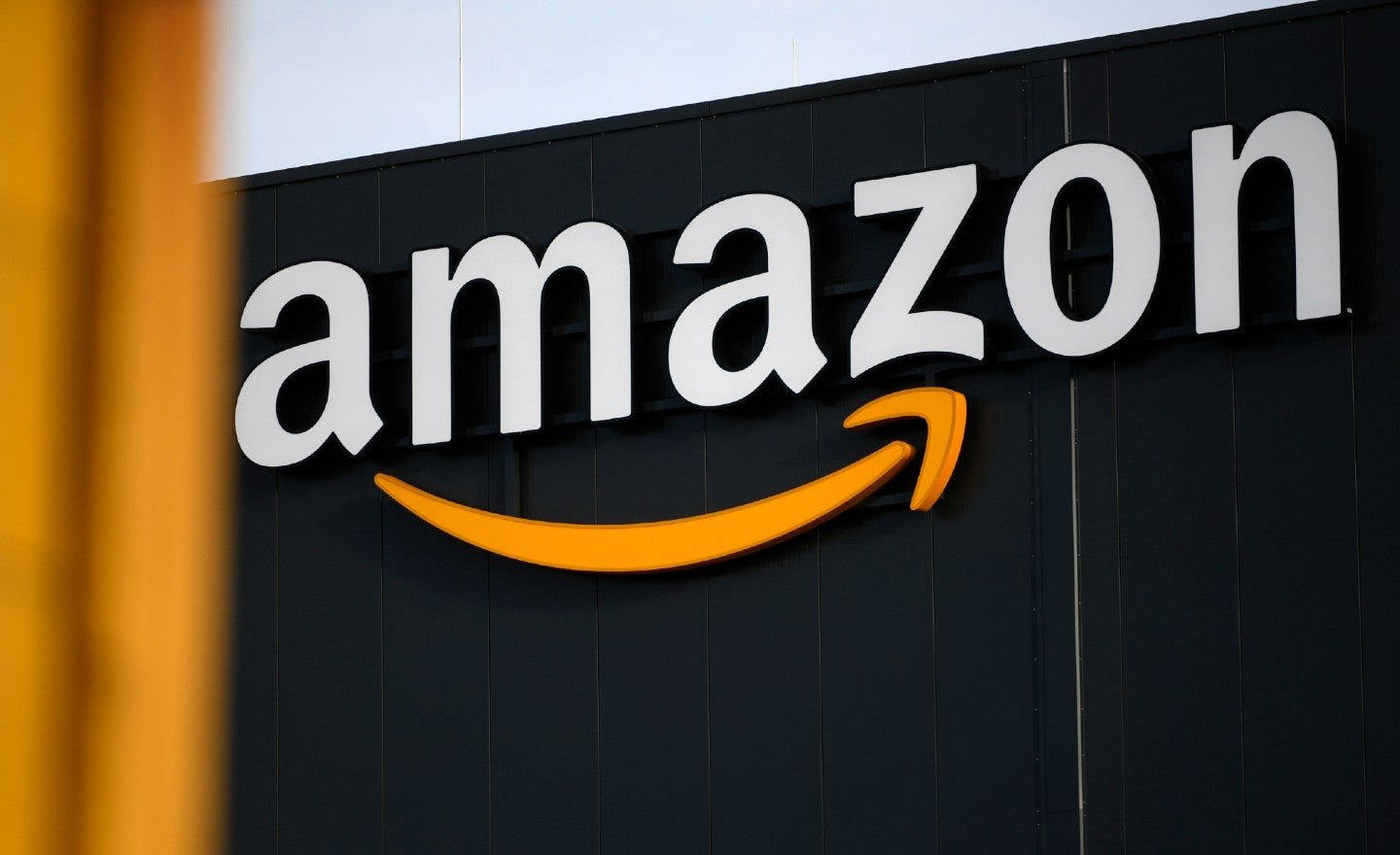 The History of Amazon From Online Bookstore to Global Giant